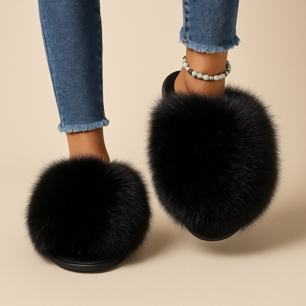 Women’s Luxe Faux Fur Slippers – Super Soft, Plush & All-Season Comfort